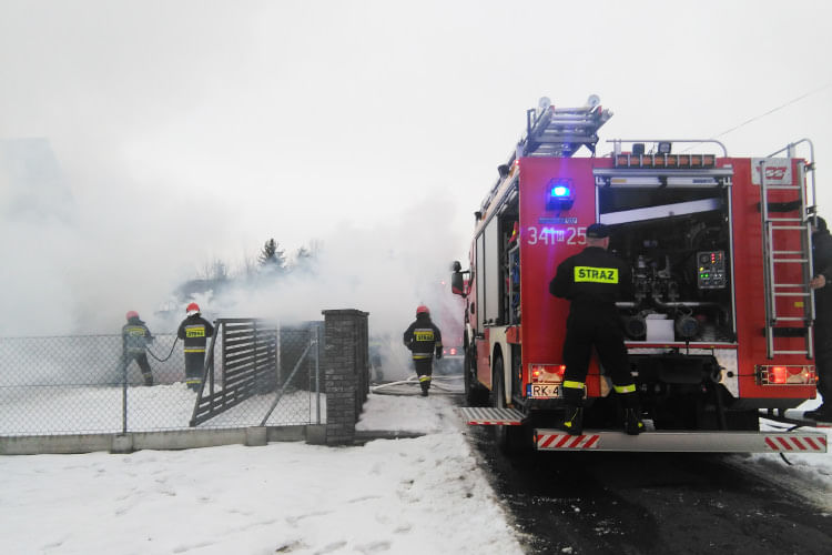 Pożar samochodu w Iwoniczu