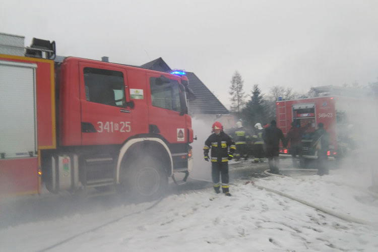 Pożar samochodu w Iwoniczu