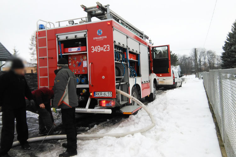 Pożar samochodu w Iwoniczu