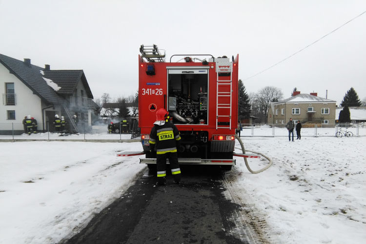 Pożar samochodu w Iwoniczu