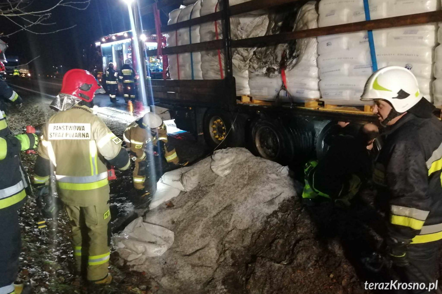 Pożar samochodu w Woli Komborskiej