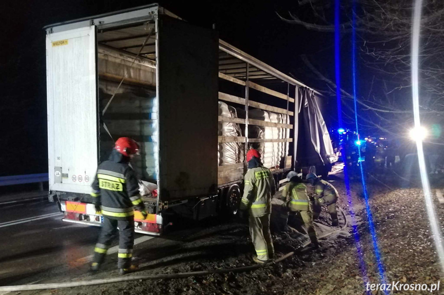 Pożar samochodu w Woli Komborskiej