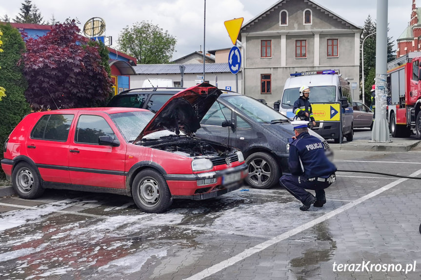 Pożar samochodu w Korczynie