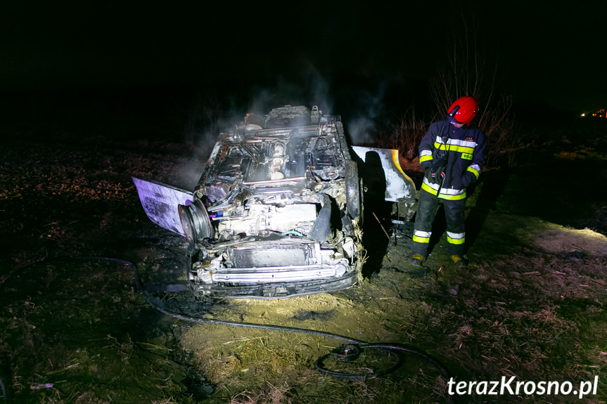 Pożar samochodu w Krościenku Wyżnym