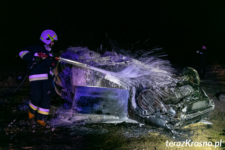 Pożar samochodu w Krościenku Wyżnym