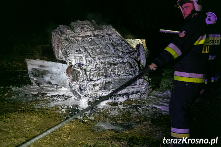 Pożar samochodu w Krościenku Wyżnym