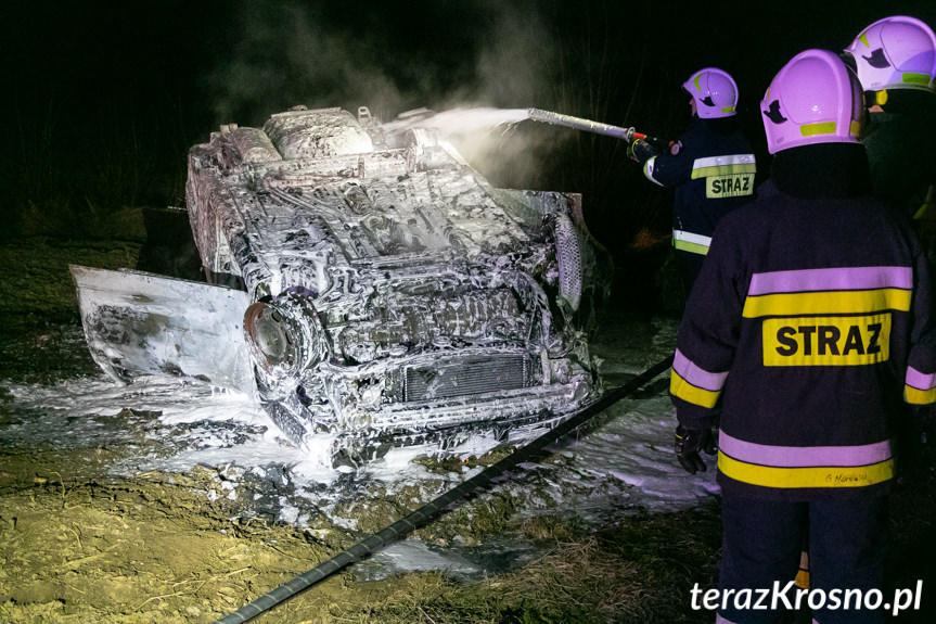 Pożar samochodu w Krościenku Wyżnym