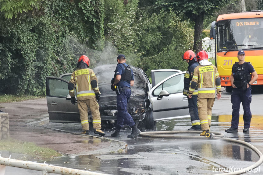 Pożar samochodu w Krośnie