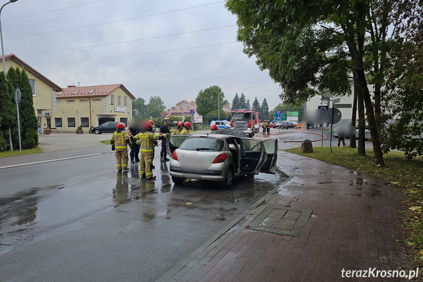 Pożar samochodu w Krośnie