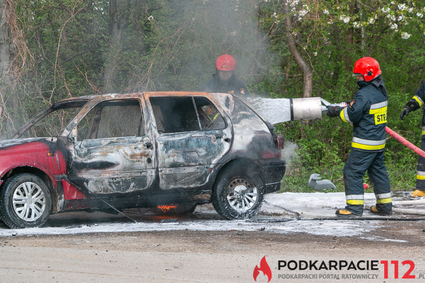 Pożar samochodu w Równem