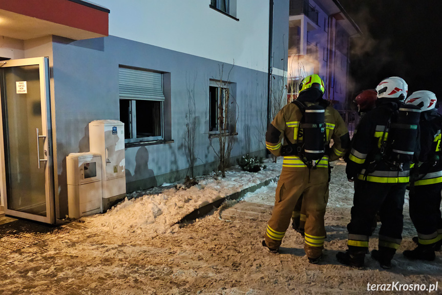 Pożar w bloku Korczyńska