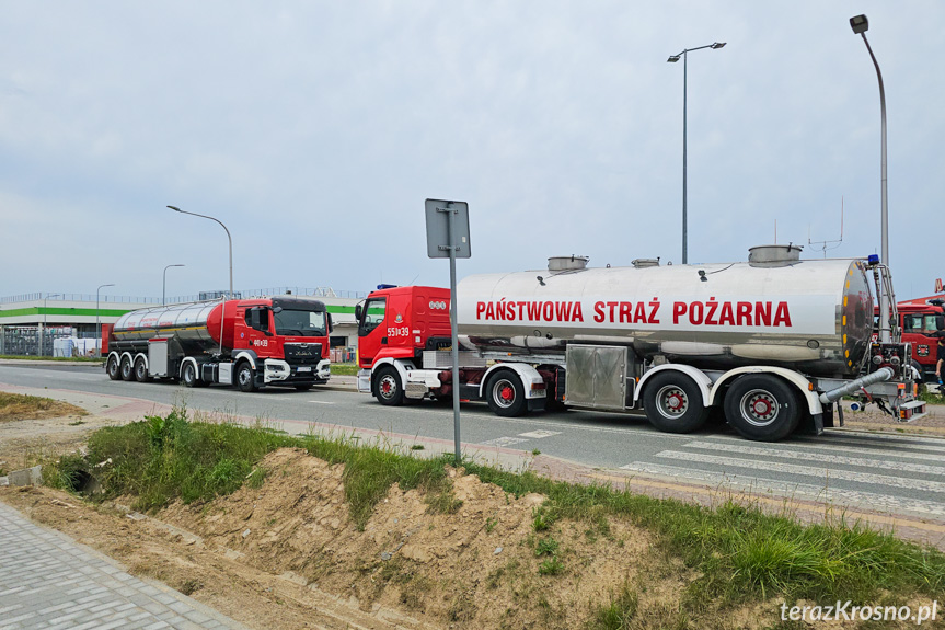 Pożar w Merkury Market - po opanowaniu pożaru