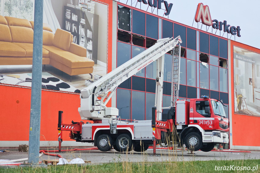 Pożar w Merkury Market - po opanowaniu pożaru