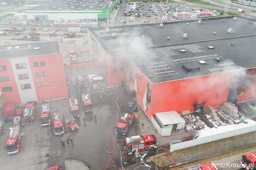 Pożar w Merkury Market - po opanowaniu pożaru