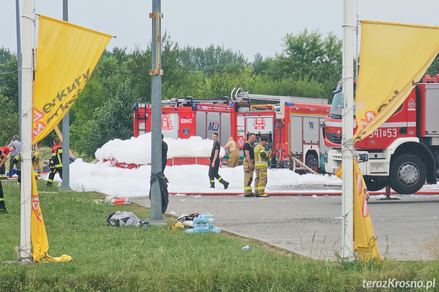 Pożar w Merkury Market - po opanowaniu pożaru