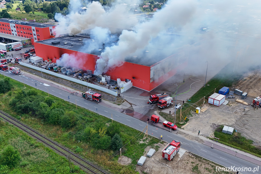 Pożar w Merkurym Markecie w Krośnie 2