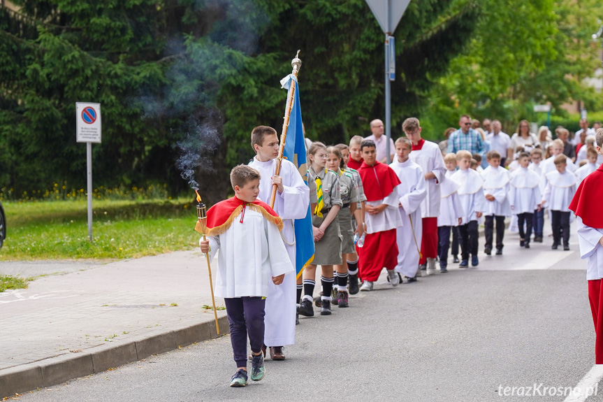 Procesja Bożego Ciała - Parafia Ducha Świętego w Krośnie