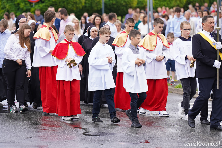 Procesja Bożego Ciała w parafii Krośnie