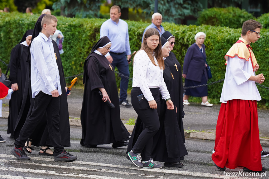 Procesja Bożego Ciała w parafii Krośnie