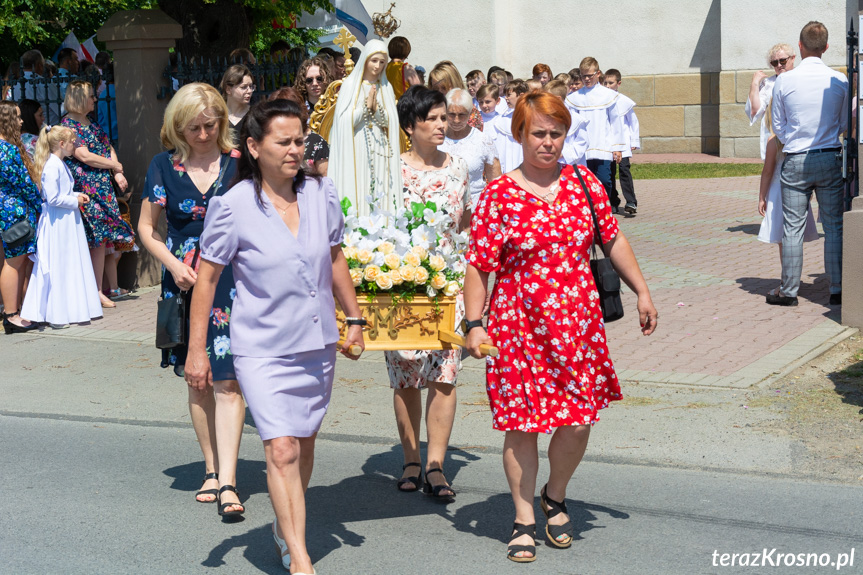 Procesja Bożego Ciała w parafii Zręcin