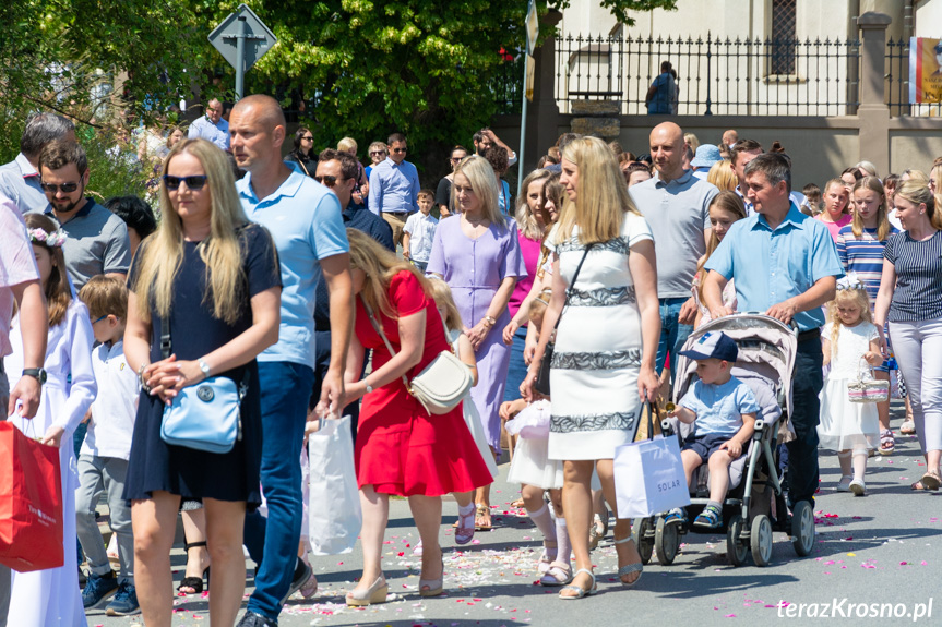 Procesja Bożego Ciała w parafii Zręcin