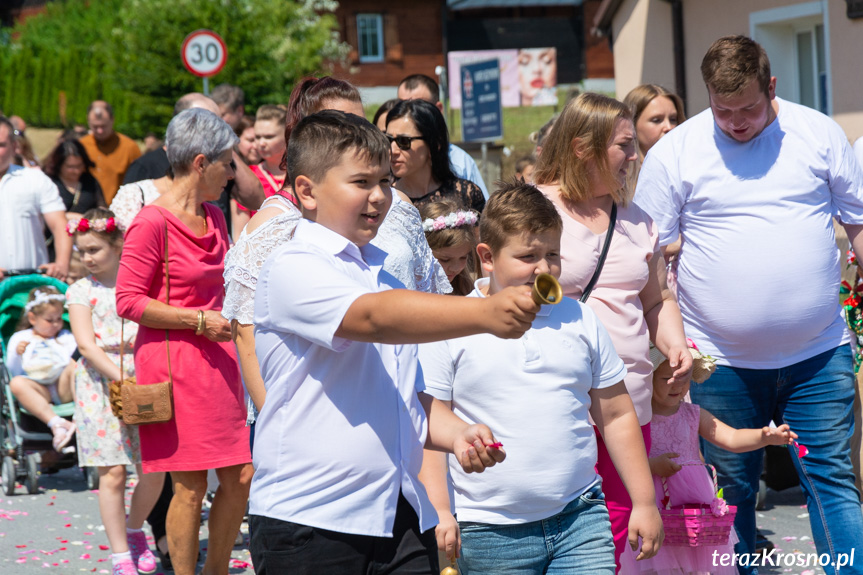 Procesja Bożego Ciała w parafii Zręcin