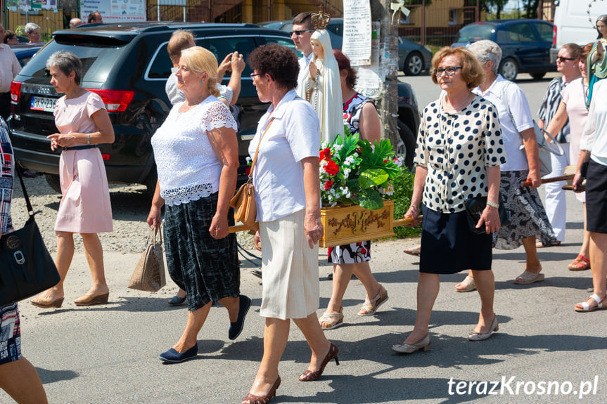 Procesja Bożego Ciała w parafii Zręcin