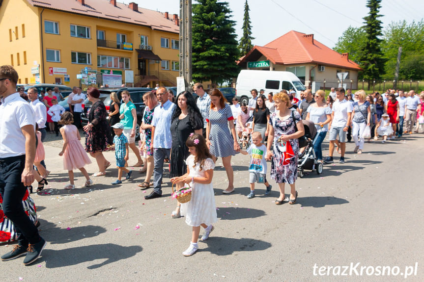 Procesja Bożego Ciała w parafii Zręcin