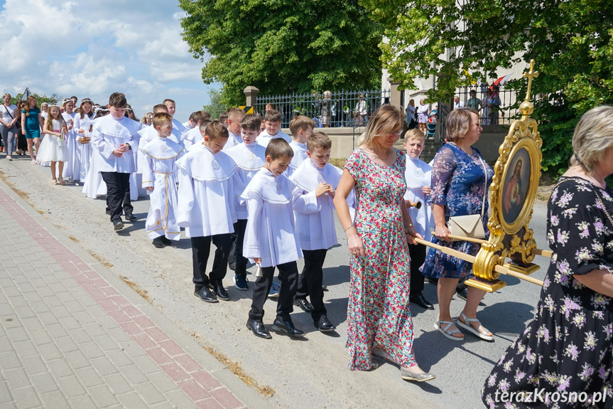 Procesja Bożego Ciała w Zręcinie