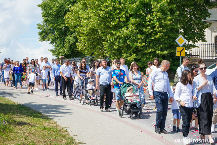 Procesja Bożego Ciała w Zręcinie