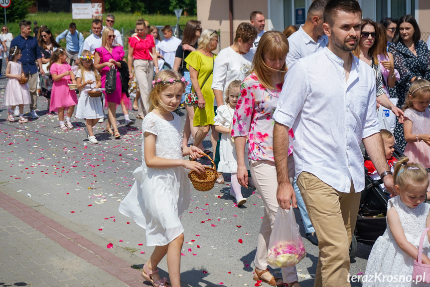 Procesja Bożego Ciała w Zręcinie