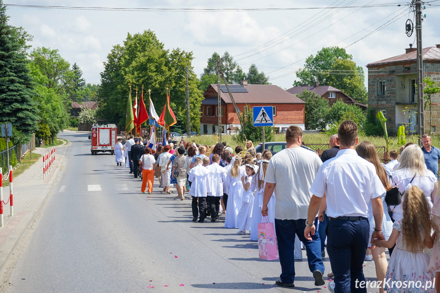 Procesja Bożego Ciała w Zręcinie