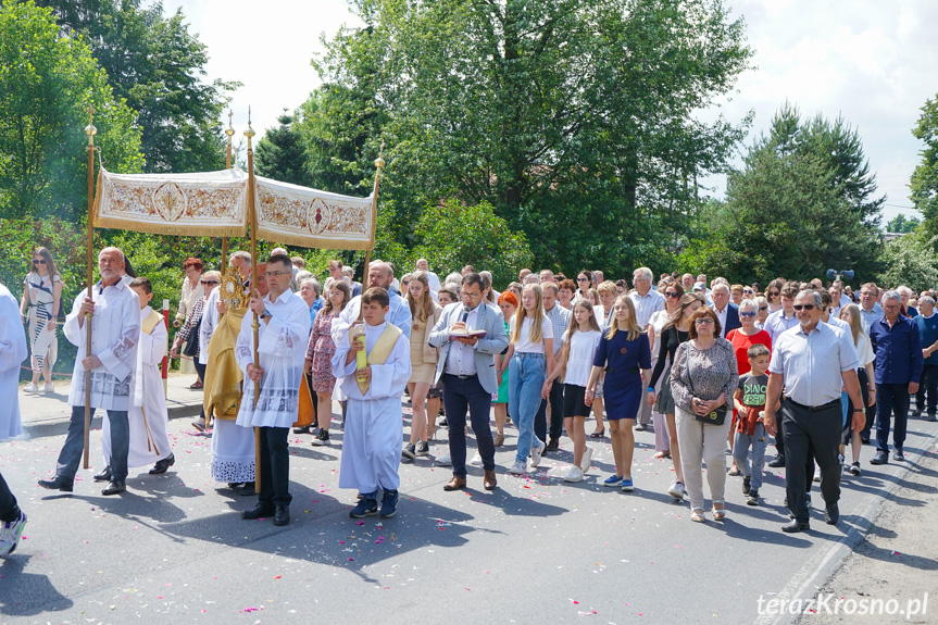 Procesja Bożego Ciała w Zręcinie