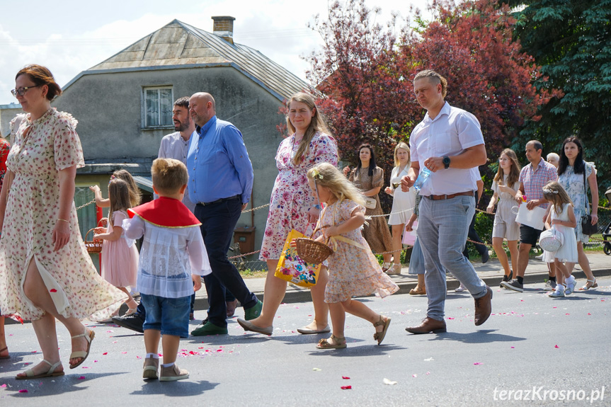 Procesja Bożego Ciała w Zręcinie