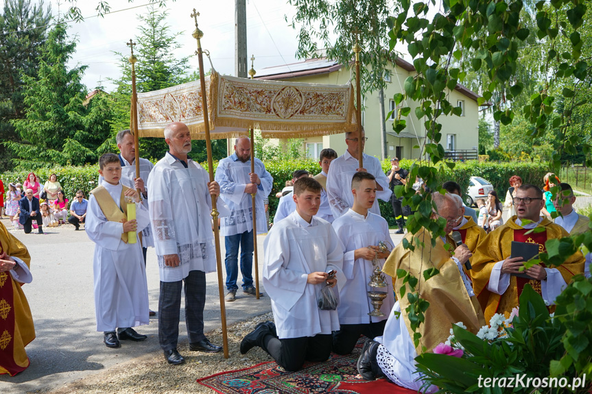 Procesja Bożego Ciała w Zręcinie