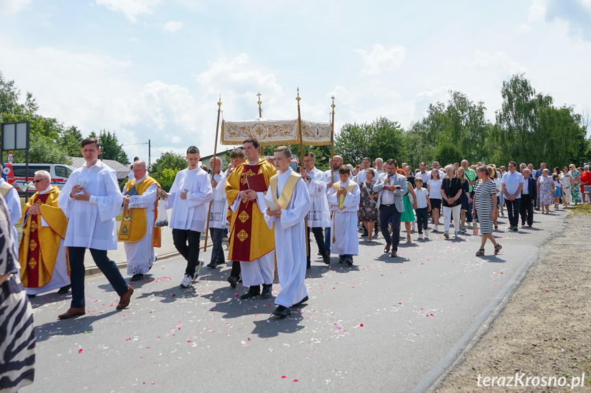 Procesja Bożego Ciała w Zręcinie