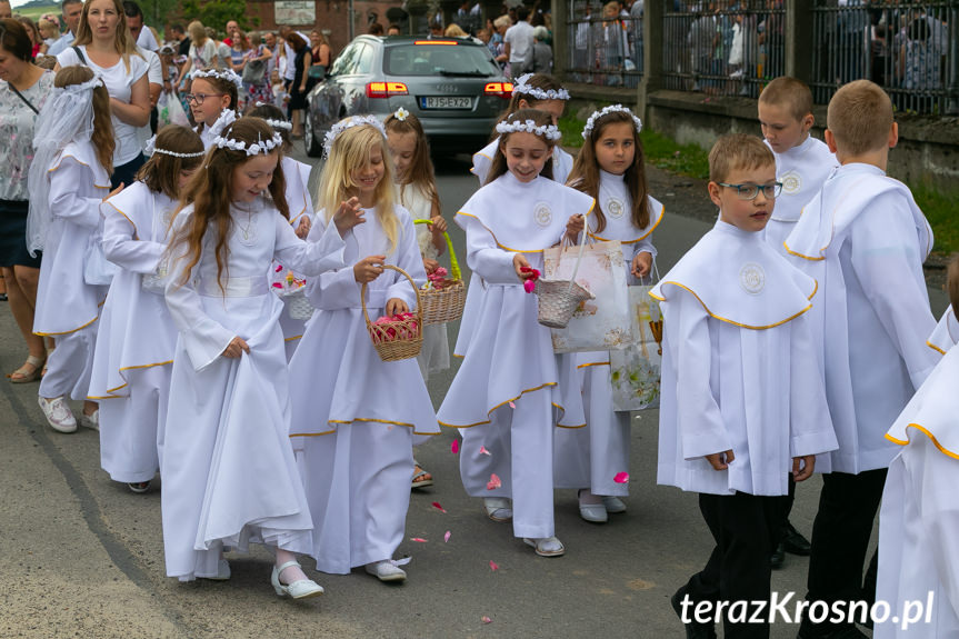 Procesja Bożego Ciała w Zręcinie