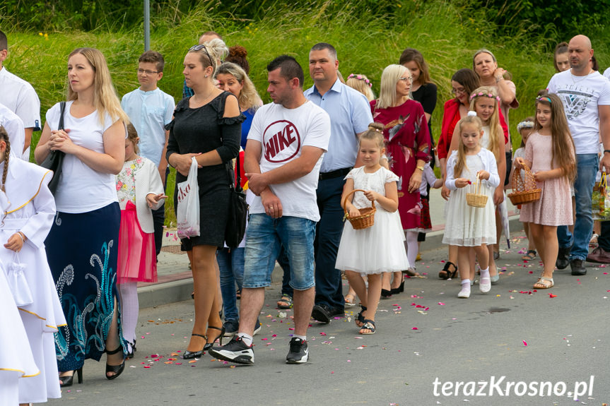 Procesja Bożego Ciała w Zręcinie