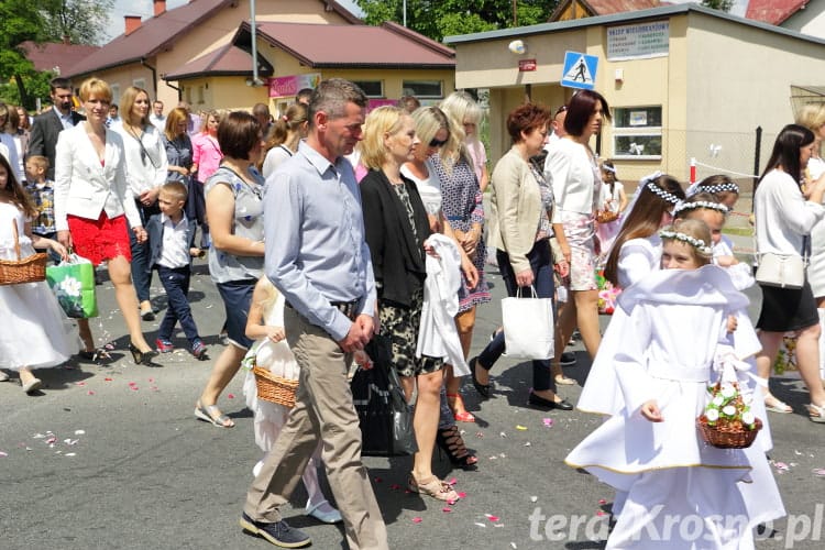 Procesja Bożego Ciała w Zręcinie