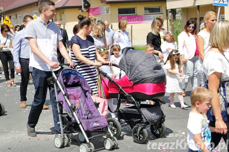 Procesja Bożego Ciała w Zręcinie