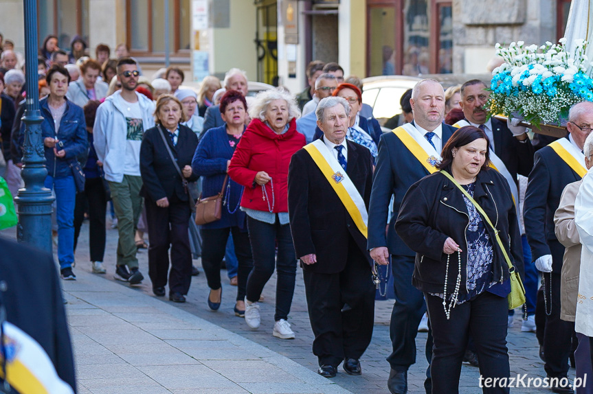 Procesja ulicami Rynku