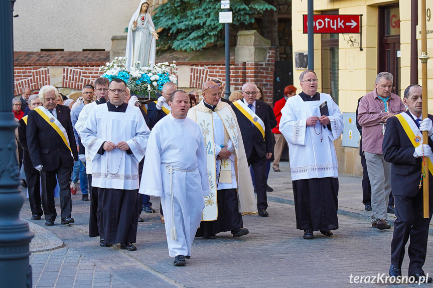 Procesja ulicami Rynku