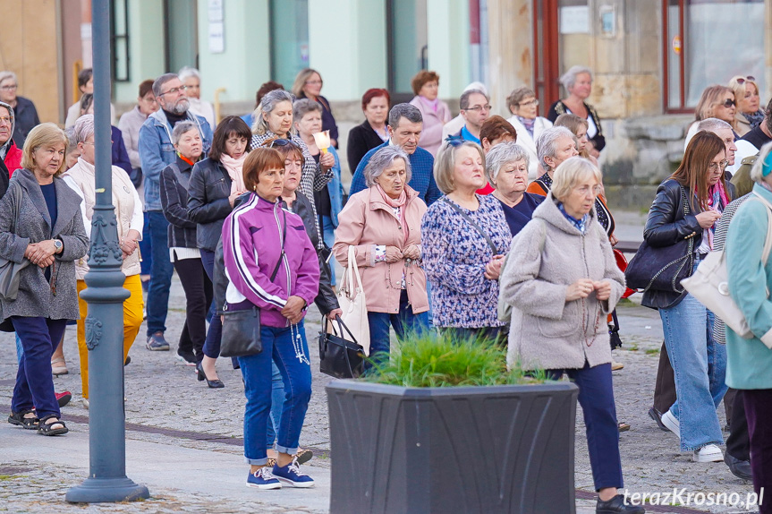 Procesja ulicami Rynku