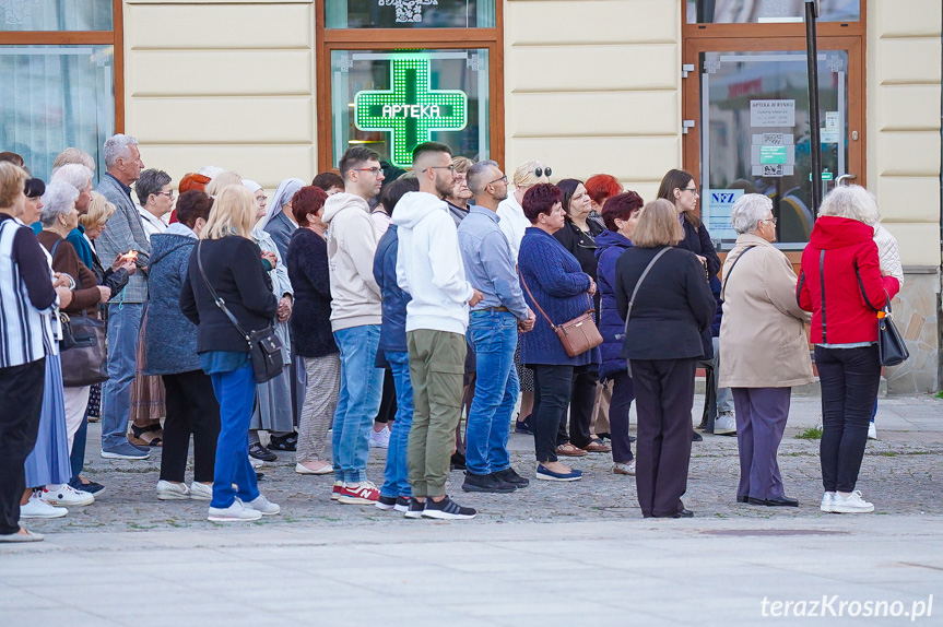 Procesja ulicami Rynku