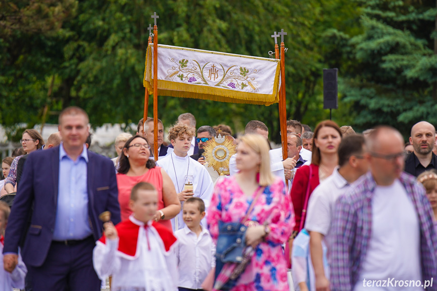 Procesja z najświętszym Sakramentem w Krośnie