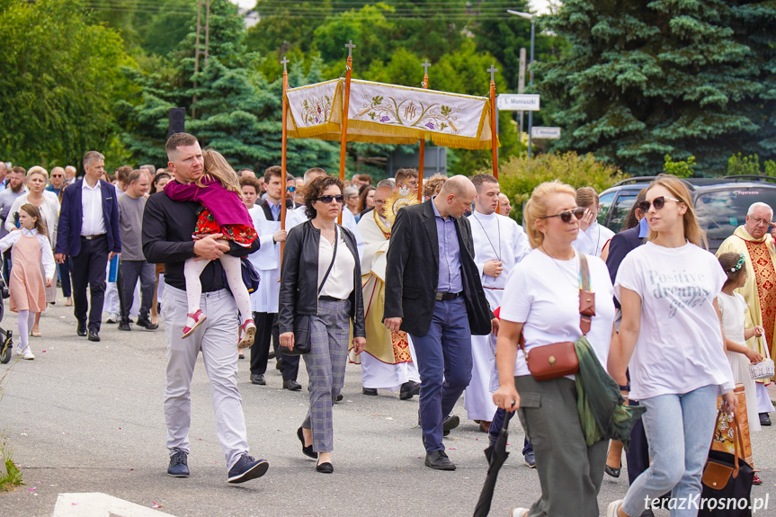 Procesja z najświętszym Sakramentem w Krośnie