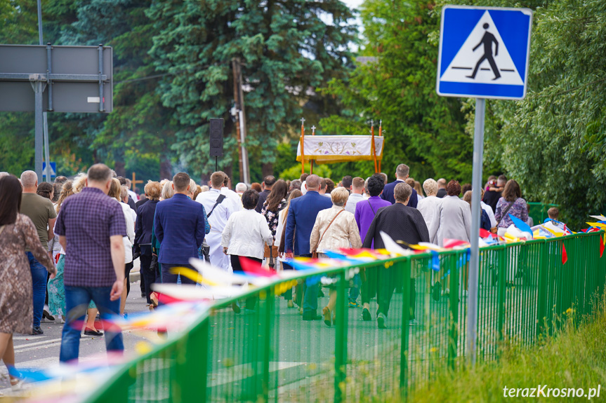 Procesja z najświętszym Sakramentem w Krośnie