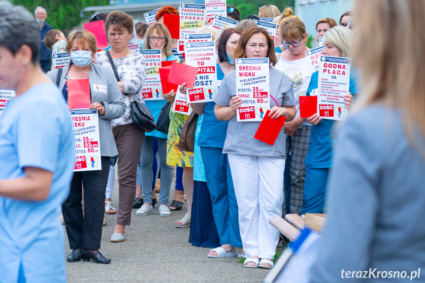 Protest pielęgniarek w Krośnie