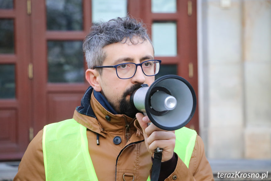 Protest pod sądem w Krośnie