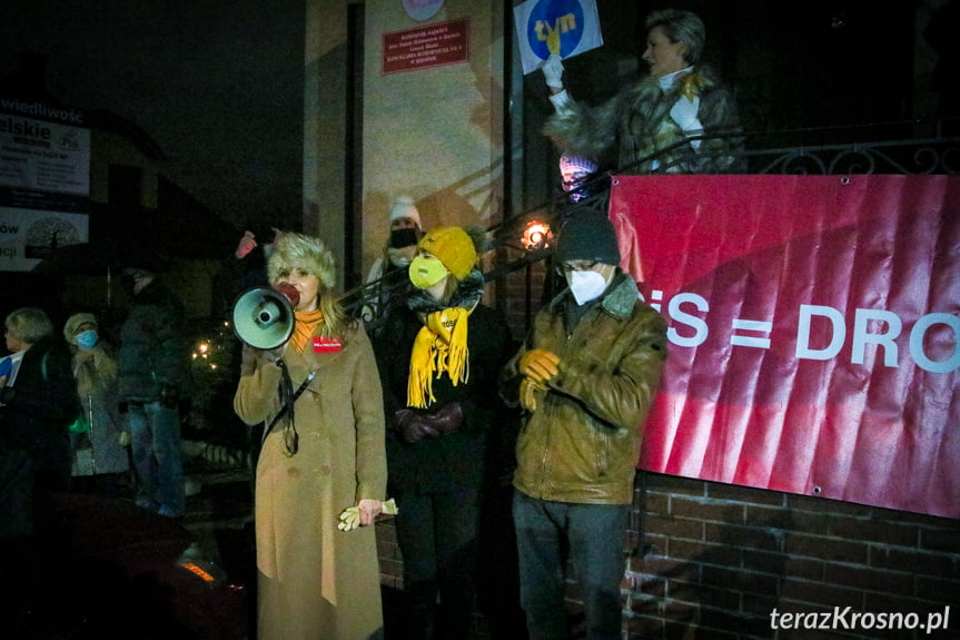 Protest przed biurem Piotra Babinetza w Krośnie